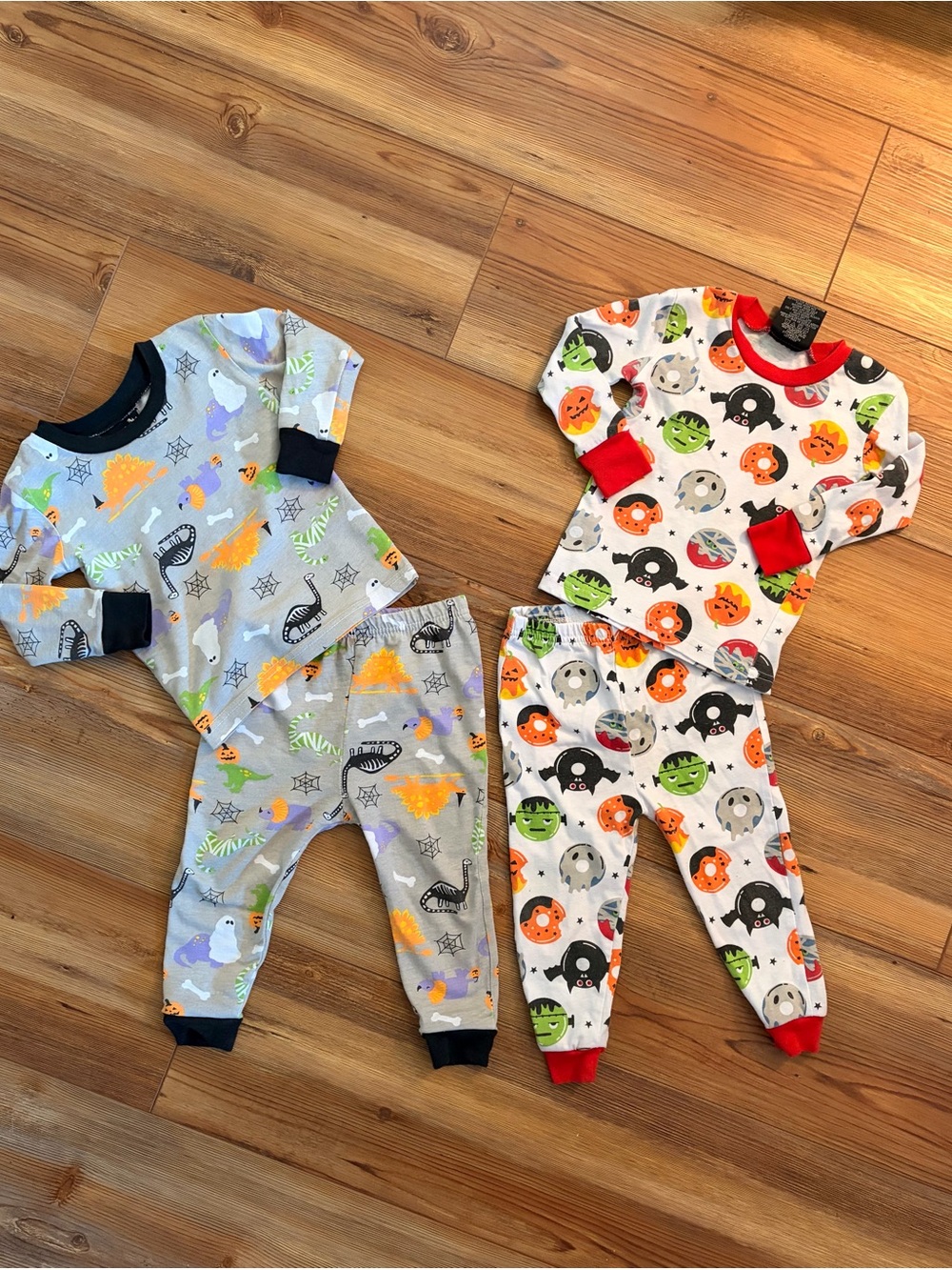 Halloween theme two piece pajama sets 24 months